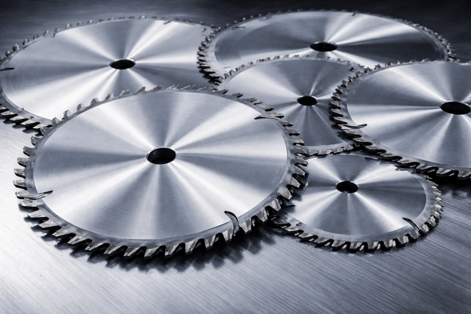 Circular saw blades hero image